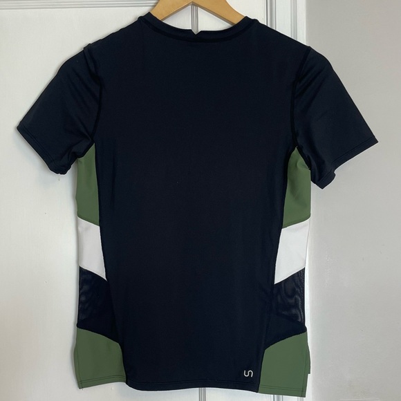 Like-New Urban Savage T-Shirt - Picture 3 of 8